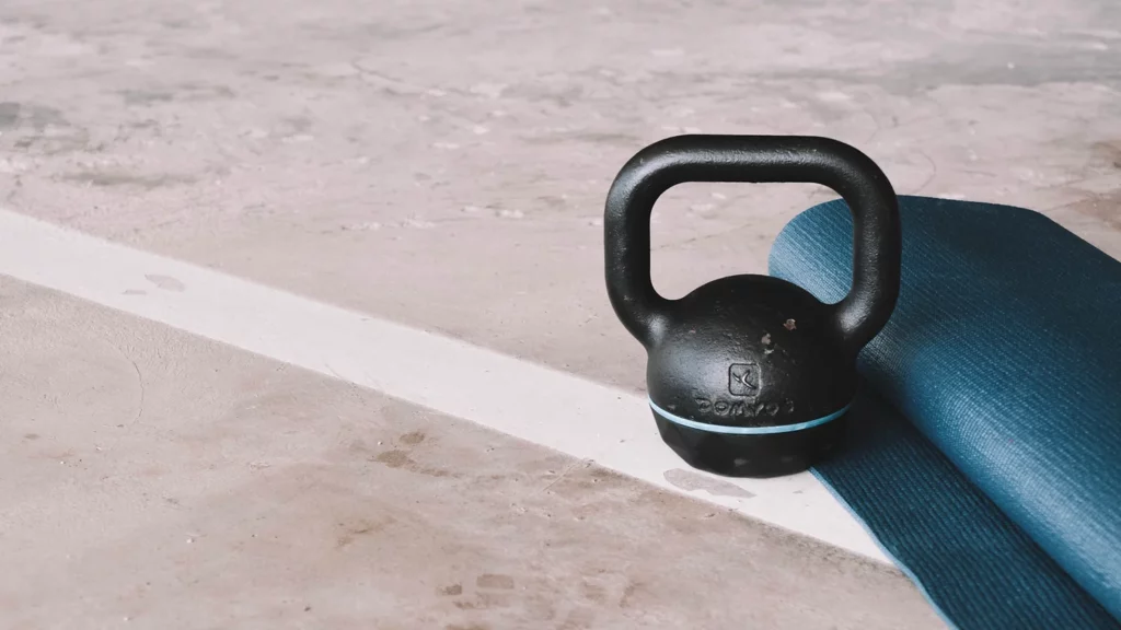 The Best Kettlebell Exercises for Muscle Building: Exercise Variations and Common Mistakes